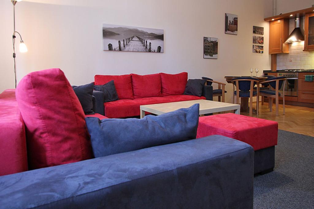Capital Apartments - Centrum - Pokorna Warschau Zimmer foto